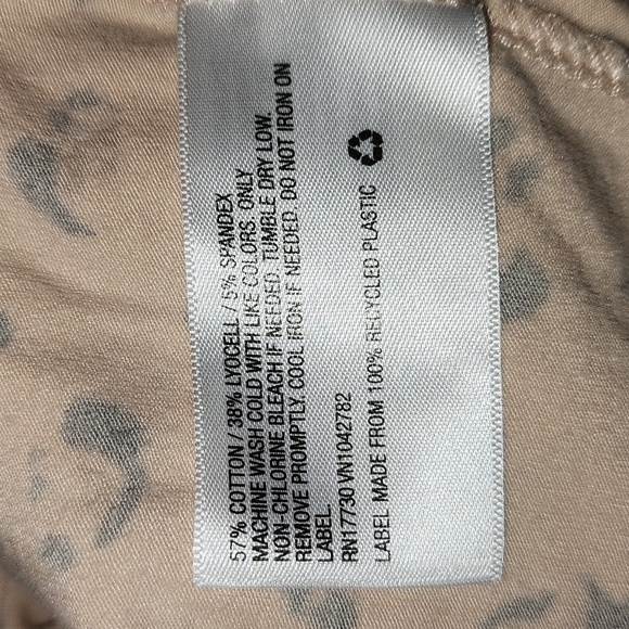 Isabel Maternity Leopard Print Dress Size Small - Picture 7 of 9